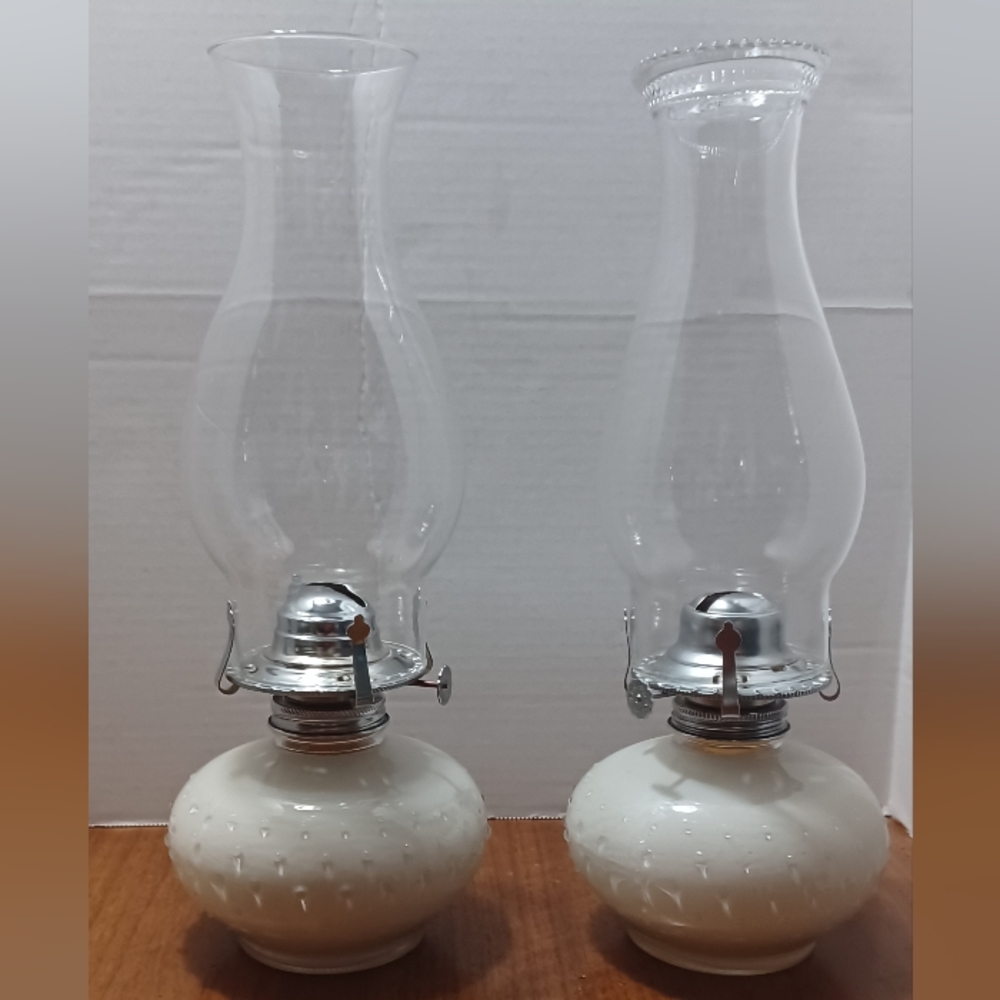 Vintage Lamplight Farms Ivory/Cream Hobnail Glass Oil Lamp